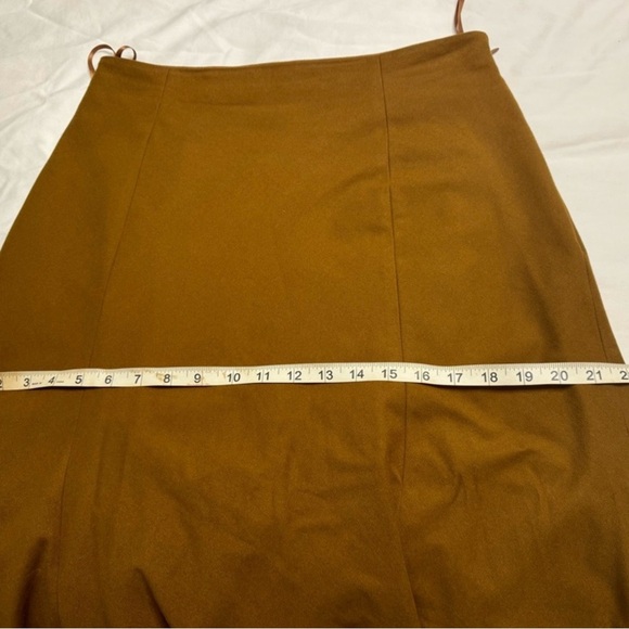UNIQLO Skirt Size 12 - Picture 6 of 6